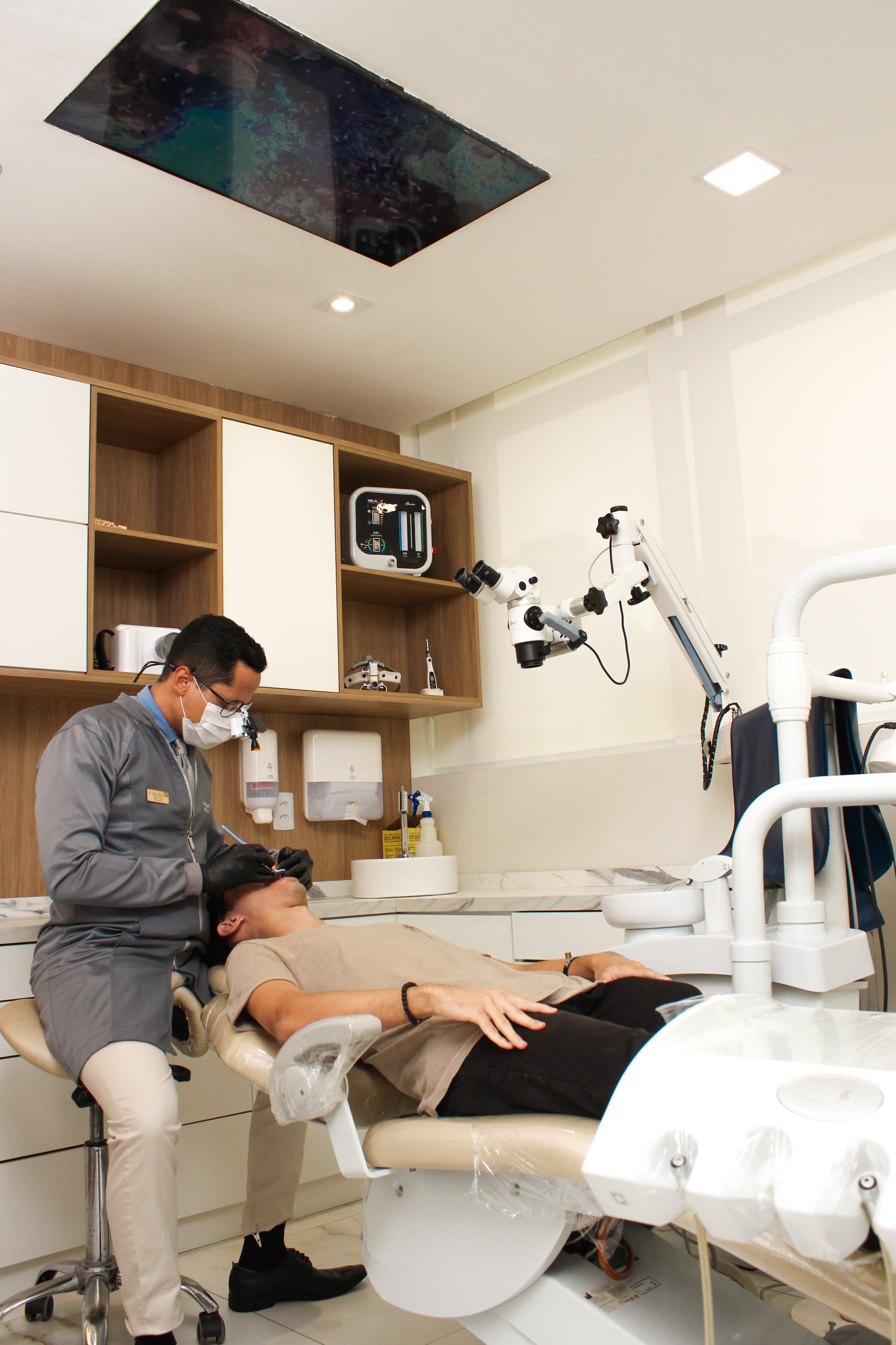 Interior da clínica Imerse, com design sofisticado